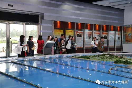 21一世纪经济导报_21世纪经济导报 投资美国第68期 专题 封面秀(3)